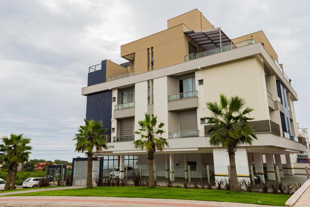 Appartamento Estudio moderno no Campeche com piscina, perto da praia Florianópolis Esterno foto