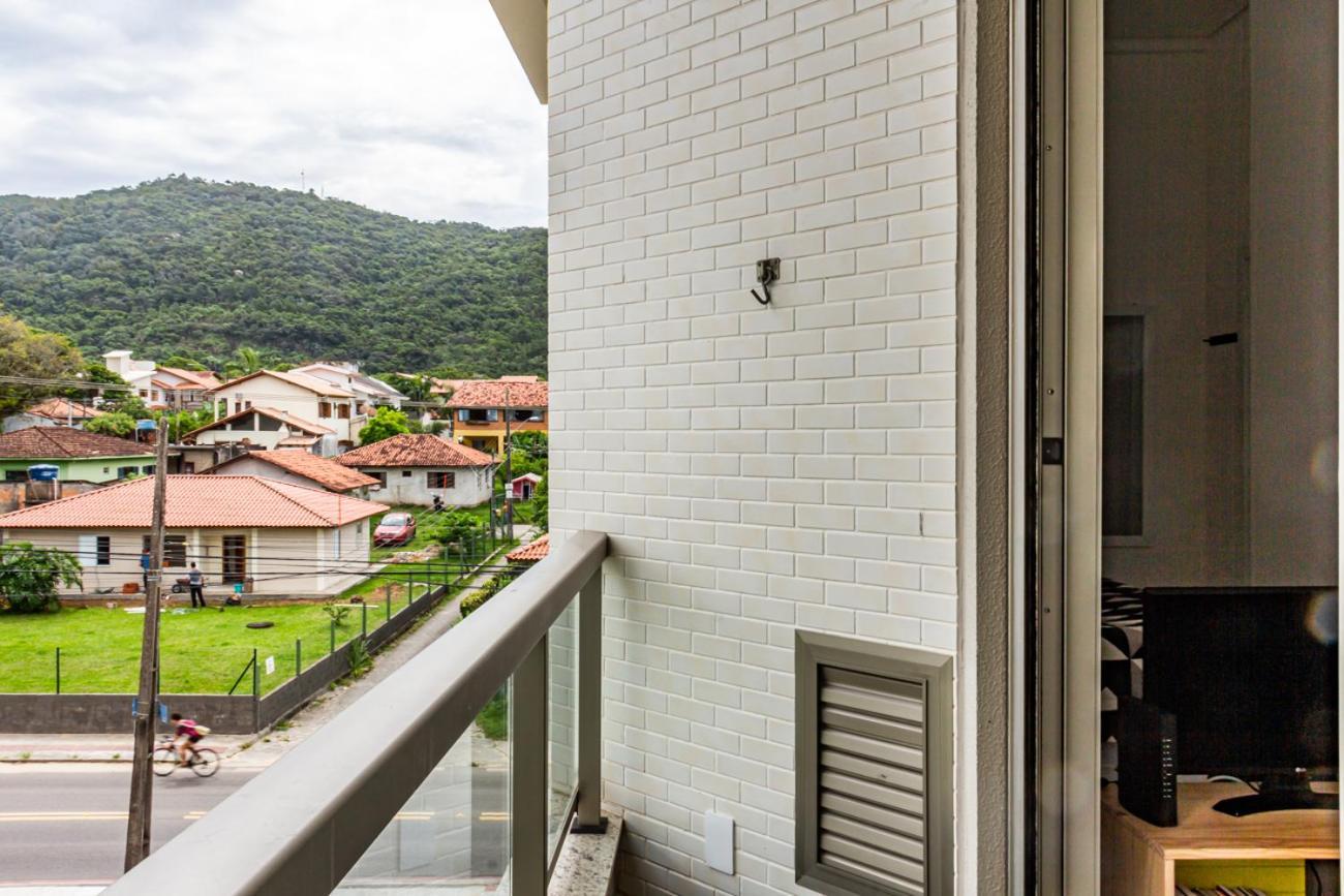Estudio moderno no Campeche com piscina, perto da praia Florianópolis Esterno foto
